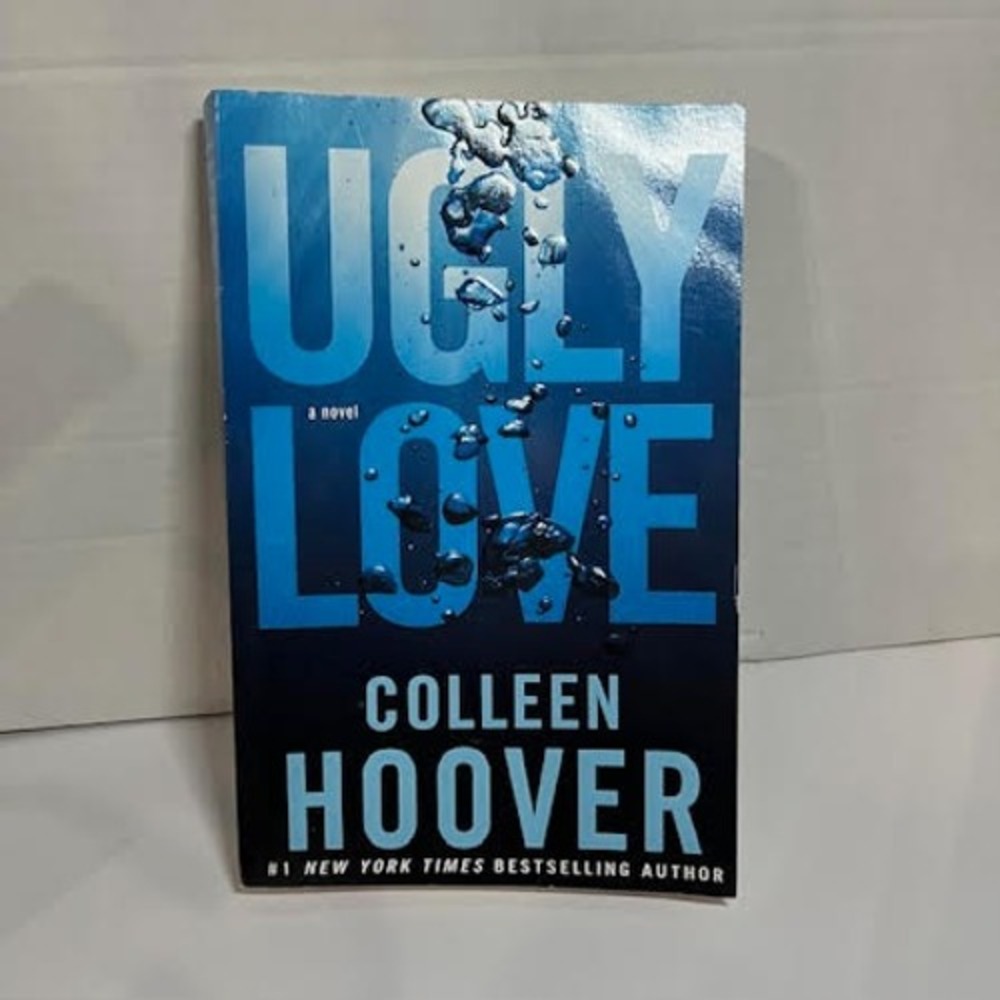 Ugly Love‎ by Colleen Hoover, #1 New York Times Bestselling Author